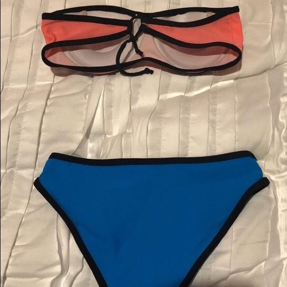 Amazon bikini set - Picture 2 of 2